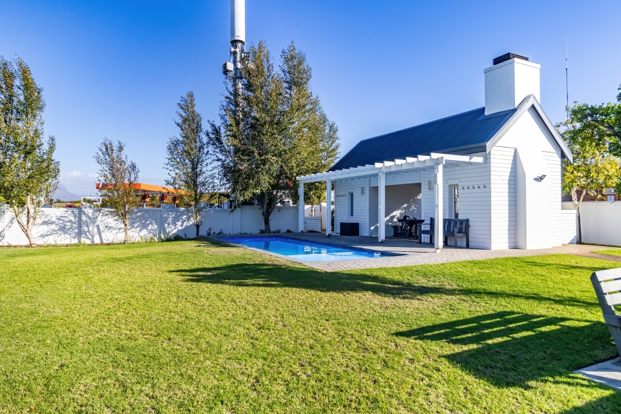 3 Bedroom Property for Sale in Koelenbosch Country Estate Western Cape